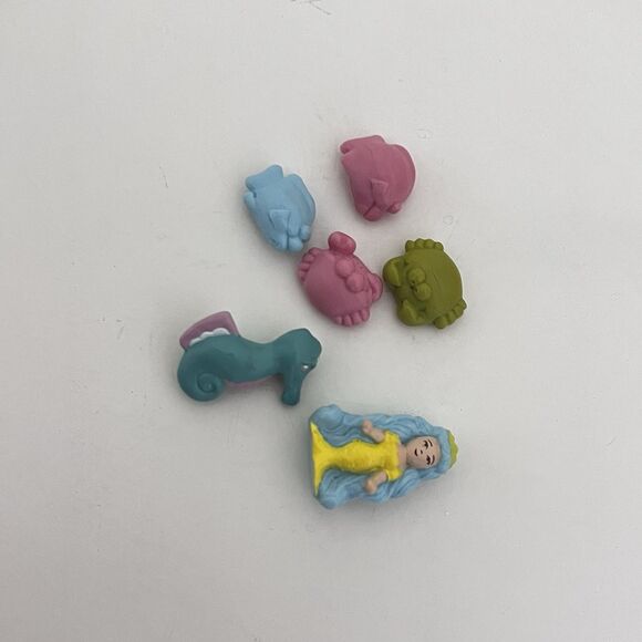 Vintage Trendmasters Starcastle Under The Sea Mermaid Playset Figures & Key 1994 - Picture 12 of 16